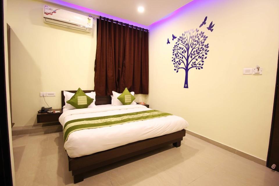 Hotel Ambience Sarkhej Экстерьер фото